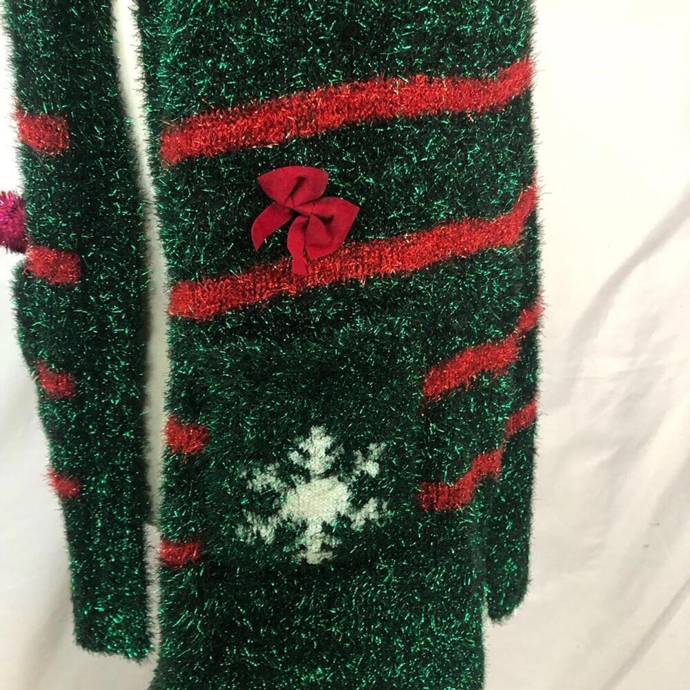 Blizzard Day Christmas Holiday Long Vest Sparkly Metallic Turf Like Texture 🎄 - Picture 6 of 9